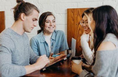 Maladie(s) chronique(s) : les groupes de parole